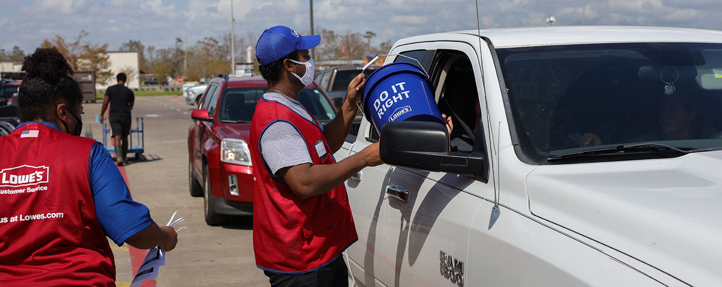 Lowe’s distributes over 3,500 buckets of supplies in wake of Hurricane